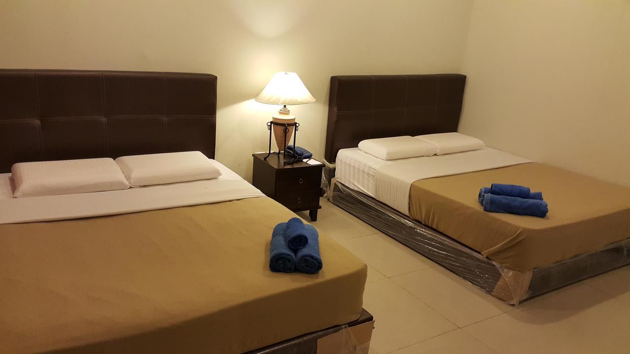 Crystal Hill R Hotel