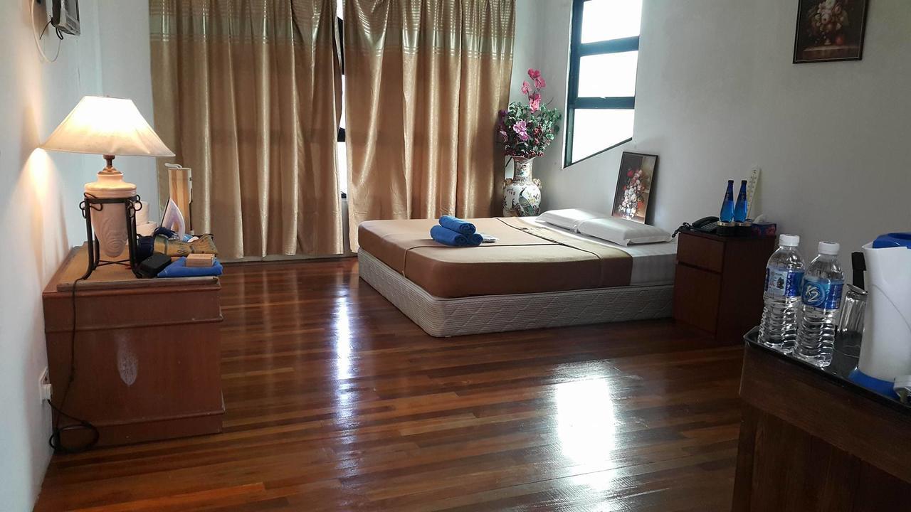 Hotel Crystal Hill R